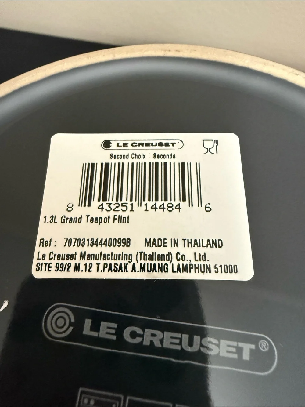 Le Creuset Flint Grand 1.3L Teapot - Ceramic